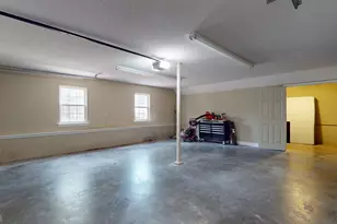 704 Hillwood Dr, Statesboro, GA 30458 - Photo 32