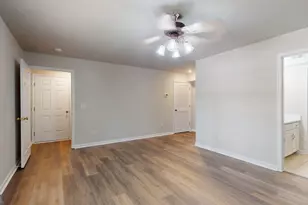 704 Hillwood Dr, Statesboro, GA 30458 - Photo 28