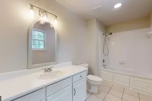704 Hillwood Dr, Statesboro, GA 30458 - Photo 20