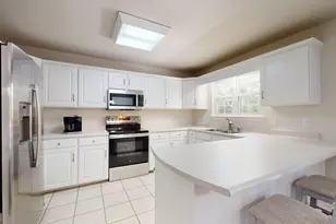 704 Hillwood Dr, Statesboro, GA 30458 - Photo 14