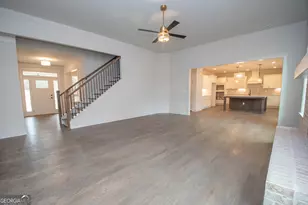 127 Atlantica Dr, Newnan, GA 30263 - Photo 10