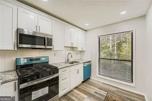 1607 Woodcliff Dr, Atlanta, GA 30350 - Photo 6