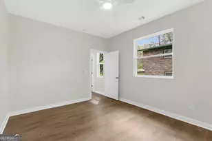 2911 Pine Valley Cir, East Point, GA 30344 - Photo 12