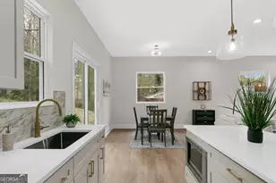 2911 Pine Valley Cir, East Point, GA 30344 - Photo 24