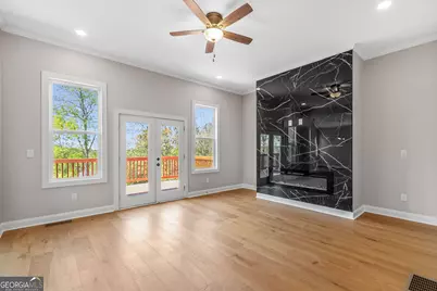 5618 Livesage Drive, South Fulton, GA 30349 - Photo 10