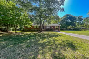1303 Skyline Dr, Dublin, GA 31021 - Photo 2