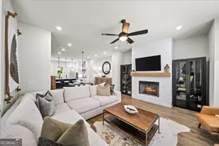 209 Mitchell Ln, Woodstock, GA 30188 - Photo 6