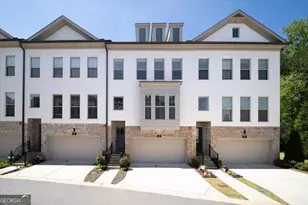 209 Mitchell Ln, Woodstock, GA 30188 - Photo 2