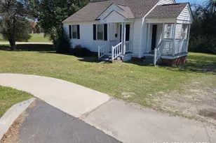 802 W Moore St, Dublin, GA 31021 - Photo 6