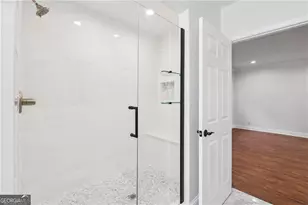 1249 Goodwin Rd NE, Atlanta, GA 30324 - Photo 16
