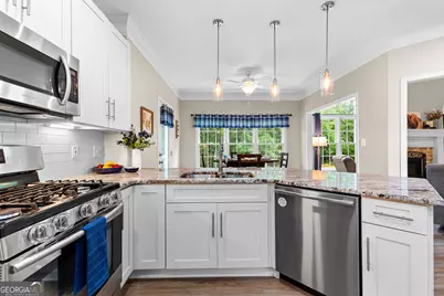 50 Barrington Grange Court, Sharpsburg, GA 30277 - Photo 14