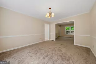 430 Ridgemont Dr, Fayetteville, GA 30215 - Photo 10