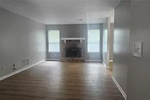 2810 Greenbower Ct, Atlanta, GA 30349 - Photo 4