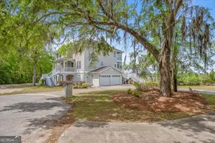 105 Captains Way, Brunswick, GA 31523 - Photo 2