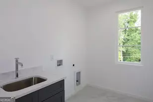 298 Creighton Ave, Scottdale, GA 30079 - Photo 22