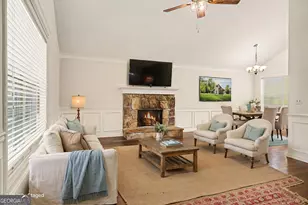 4083 Country Ln, Gainesville, GA 30507 - Photo 2
