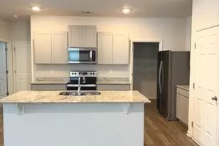 8279 Bluewater Dr, South Fulton, GA 30331 - Photo 2