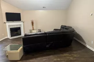 4393 English Loop, Lithonia, GA 30038 - Photo 2