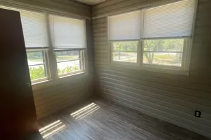 331 E Main St, Statesboro, GA 30458 - Photo 12