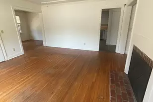 331 E Main St, Statesboro, GA 30458 - Photo 2