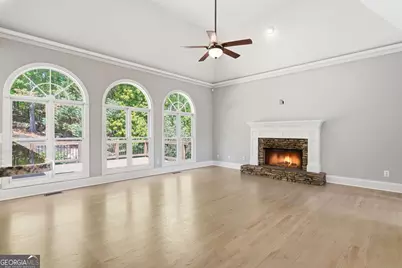 426 Clubview Drive, Woodstock, GA 30189 - Photo 10