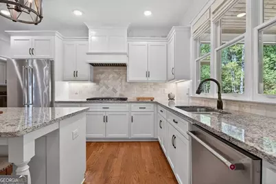 122 Brookfield Court SE, White, GA 30184 - Photo 14
