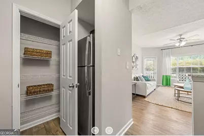 7150 W Peachtree Dunwoody Road #327, Atlanta, GA 30328 - Photo 4