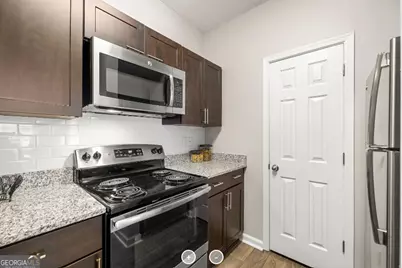 7150 W Peachtree Dunwoody Road #327, Atlanta, GA 30328 - Photo 2