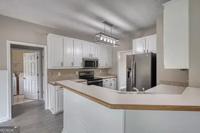 1412 Cherry Oak Trace, Lawrenceville, GA 30045 - Photo 16