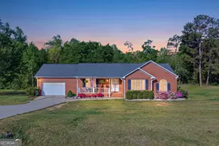 260 Brookhaven Cir, Toccoa, GA 30577 - Photo 1