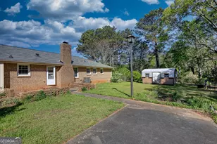 118 N Sharon Church Rd, Loganville, GA 30052 - Photo 6