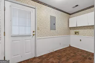 561 Leguin Mill Rd, Locust Grove, GA 30248 - Photo 16