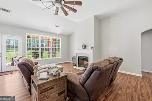 452 Nightdream Ln, Winder, GA 30680 - Photo 6