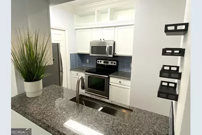 3777 Peachtree Road NE #1517, Atlanta, GA 30319 - Photo 14