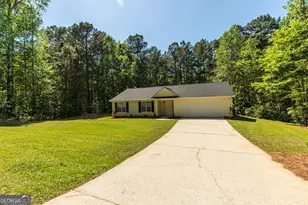102 Honey Ln, McDonough, GA 30252 - Photo 2