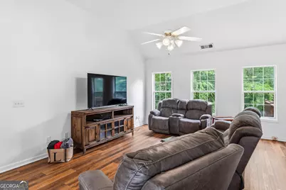 160 Logans Drive SE, Milledgeville, GA 31061 - Photo 8