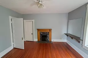 401 Forsyth St, Barnesville, GA 30204 - Photo 16