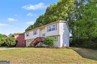 2546 Candler Woods Drive, Decatur, GA 30032 - Photo 2