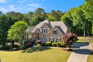 105 Woodleigh Dr, Fayetteville, GA 30215 - Photo 2