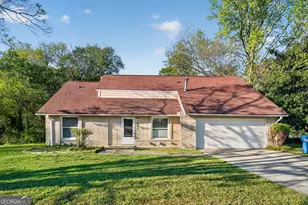 3390 Valley Bend Rd, South Fulton, GA 30349 - Photo 2