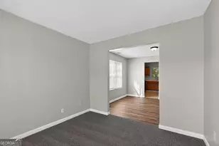 2404 Raven Cir, Lithonia, GA 30058 - Photo 6