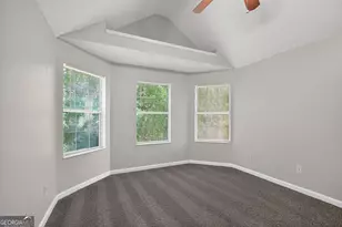 2404 Raven Cir, Lithonia, GA 30058 - Photo 8