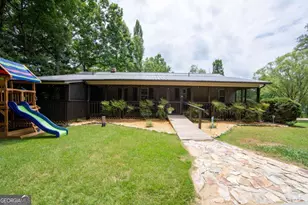 33 Pigeon Creek Dr, Blue Ridge, GA 30513 - Photo 1