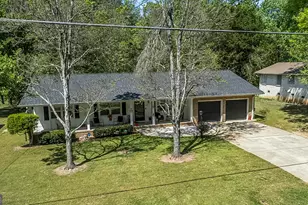 4393 Housworth Dr, Lithonia, GA 30038 - Photo 4