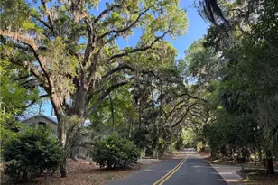 225 W Point Dr, Saint Simons, GA 31522 - Photo 90