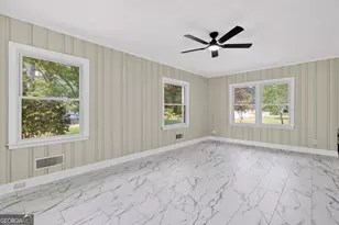 710 Hale Ave, Griffin, GA 30224 - Photo 4
