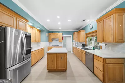 8609 Gohler Avenue, Savannah, GA 31406 - Photo 8