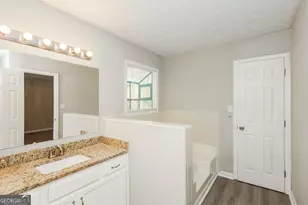 9183 Snipe Ln, Jonesboro, GA 30236 - Photo 14