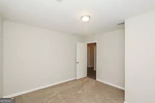 9183 Snipe Ln, Jonesboro, GA 30236 - Photo 18