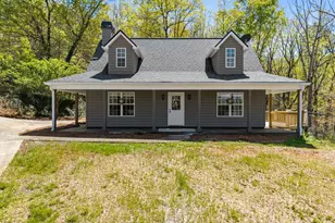 128 Logan's Trail, Cleveland, GA 30528 - Photo 2